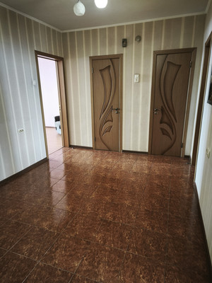 Продам двухкомнатную (2-комн.) квартиру, 7 кв-л, 41к1, Развилка п