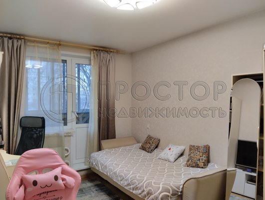 Продам трехкомнатную (3-комн.) квартиру, Хабаровская ул, 4, Москва г
