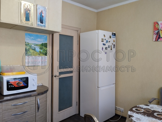 Продам трехкомнатную (3-комн.) квартиру, Хабаровская ул, 4, Москва г