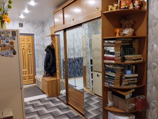 Продам трехкомнатную (3-комн.) квартиру, Хабаровская ул, 4, Москва г