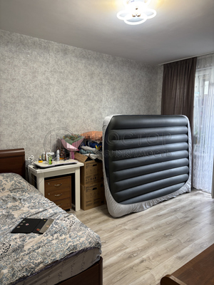 Продам двухкомнатную (2-комн.) квартиру, Липчанского ул, 10, Москва г