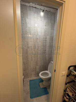 Продам двухкомнатную (2-комн.) квартиру, Липчанского ул, 10, Москва г