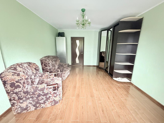 Продам двухкомнатную (2-комн.) квартиру, Трудовая ул, 22, Ивантеевка г