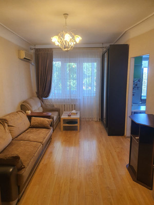 Продам двухкомнатную (2-комн.) квартиру, Карасунская ул, 56, Краснодар г