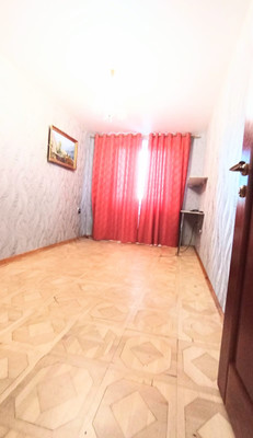 Продам трехкомнатную (3-комн.) квартиру, Ленинского Комсомола пр-кт, 17к2, Видное г