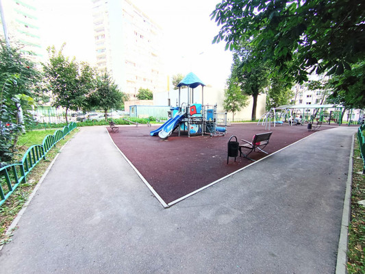 Продам трехкомнатную (3-комн.) квартиру, Ленинского Комсомола пр-кт, 17к2, Видное г