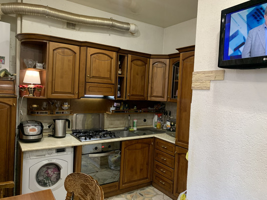 Продам трехкомнатную (3-комн.) квартиру, Цимлянская ул, 6, Санкт-Петербург г