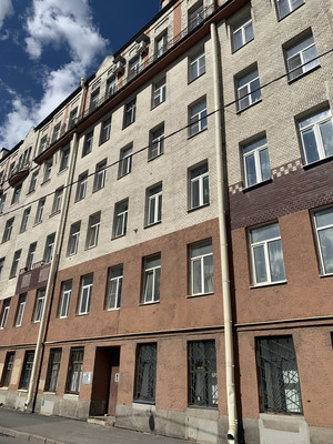 Продам трехкомнатную (3-комн.) квартиру, Цимлянская ул, 6, Санкт-Петербург г