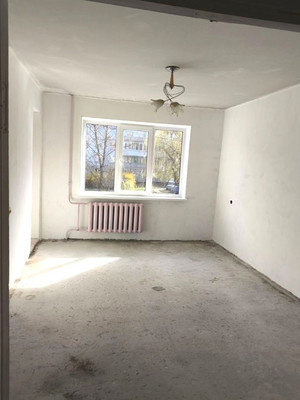 Продам двухкомнатную (2-комн.) квартиру, Машиностроительная ул, 122, Калининград г