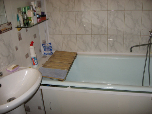 Продам комнату в 6-комн. квартире, Марата ул, 30, Санкт-Петербург г