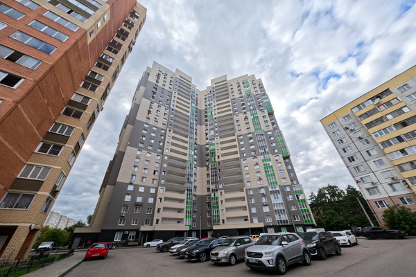 Продам трехкомнатную (3-комн.) квартиру, Ярославское ш, 105, Мытищи г