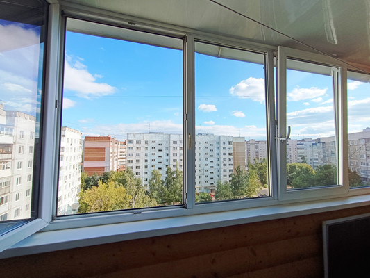 Продам двухкомнатную (2-комн.) квартиру, 1-я Полетная ул, 6, Иваново г