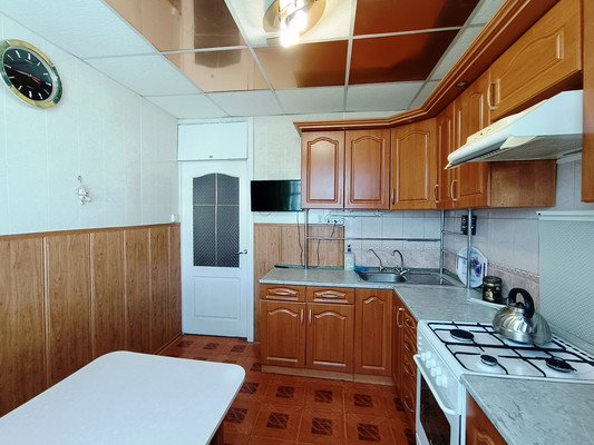 Продам двухкомнатную (2-комн.) квартиру, 1-я Полетная ул, 6, Иваново г