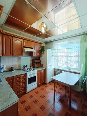 Продам двухкомнатную (2-комн.) квартиру, 1-я Полетная ул, 6, Иваново г