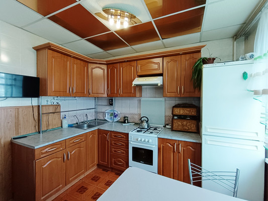 Продам двухкомнатную (2-комн.) квартиру, 1-я Полетная ул, 6, Иваново г