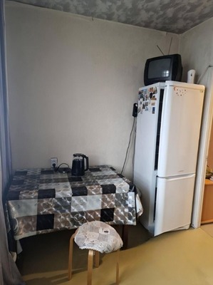 Продам однокомнатную (1-комн.) квартиру, Филёвский б-р, 3, Москва г