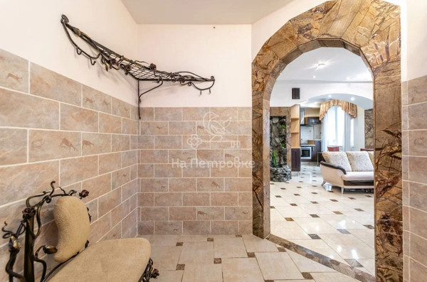 Продам трехкомнатную (3-комн.) квартиру, Винокурова ул, 5/6к1, Москва г