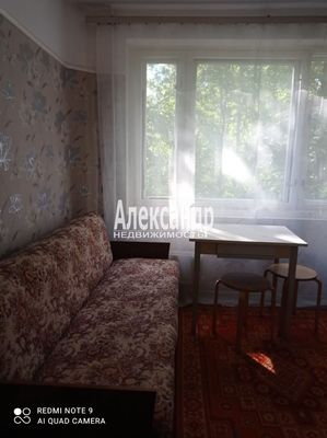 Продам однокомнатную (1-комн.) квартиру, Чапаева ул, 35, Приозерск г