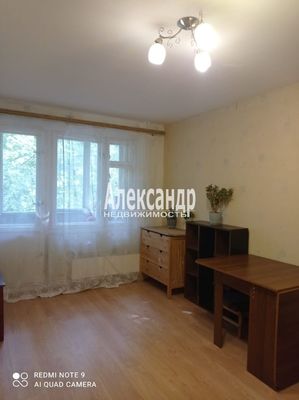 Продам однокомнатную (1-комн.) квартиру, Чапаева ул, 35, Приозерск г