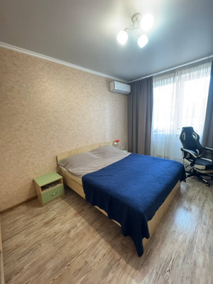 Продам трехкомнатную (3-комн.) квартиру, Автолюбителей ул, 52/5, Краснодар г