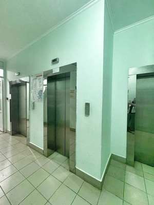 Продам трехкомнатную (3-комн.) квартиру, Автолюбителей ул, 52/5, Краснодар г