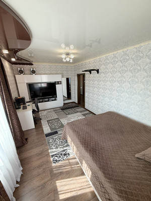 Продам двухкомнатную (2-комн.) квартиру, им. Димитрова ул, 3/1, Краснодар г