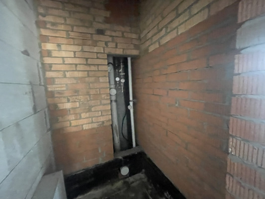 Продам трехкомнатную (3-комн.) квартиру, Лермонтовская ул, 1, Москва г