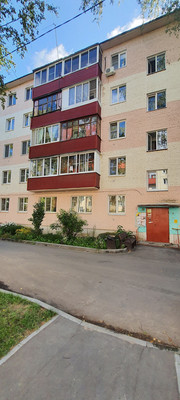 Продам двухкомнатную (2-комн.) квартиру, Гурьева ул, 13/1, Раменское г