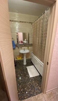 Продам однокомнатную (1-комн.) квартиру, Киренская ул, 55/2, Иркутск г