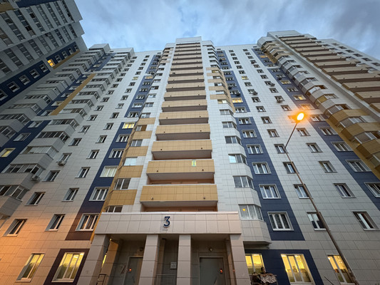 Продам двухкомнатную (2-комн.) квартиру, Наиля Юсупова ул, 7, Казань г