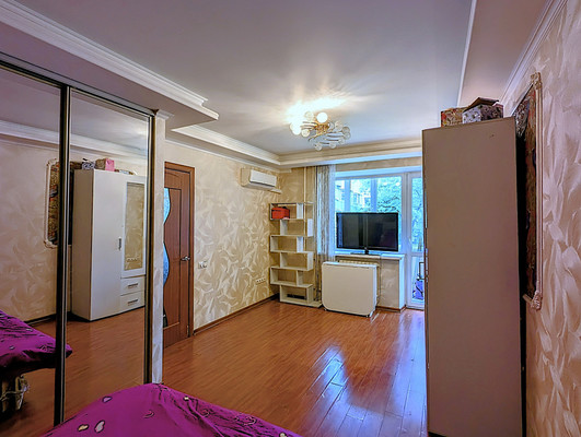 Продам однокомнатную (1-комн.) квартиру, Южный (Климовск мкр.) пер, 8, Подольск г