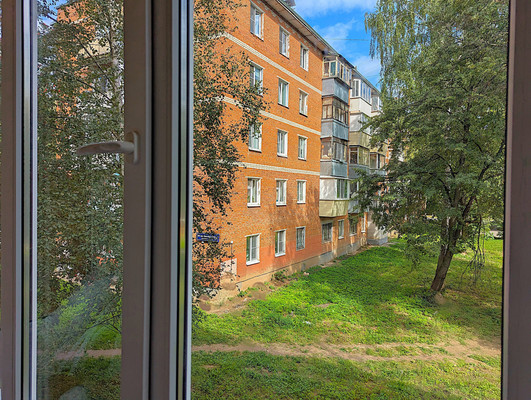 Продам однокомнатную (1-комн.) квартиру, Южный (Климовск мкр.) пер, 8, Подольск г