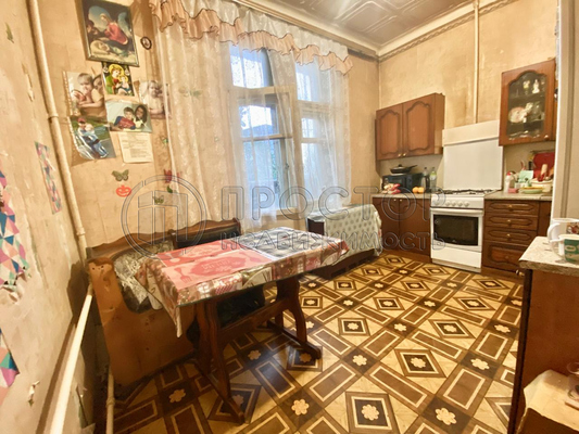 Продам трехкомнатную (3-комн.) квартиру, Дербеневская наб, 1/2, Москва г