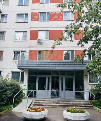 Продам двухкомнатную (2-комн.) квартиру, Олимпийская деревня ул, 18, Москва г