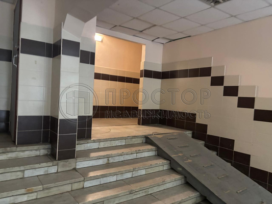 Продам двухкомнатную (2-комн.) квартиру, Олимпийская деревня ул, 18, Москва г