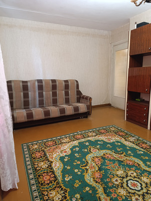 Продам двухкомнатную (2-комн.) квартиру, Гайдара ул, 29А, Калининград г