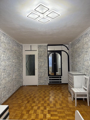 Продам трехкомнатную (3-комн.) квартиру, Заставная ул, 2к5, Великий Новгород г