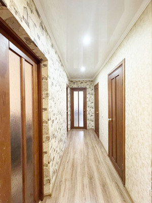 Продам двухкомнатную (2-комн.) квартиру, Бакалейная ул, 52а, Казань г