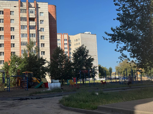 Продам двухкомнатную (2-комн.) квартиру, Бакалейная ул, 52а, Казань г