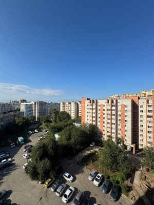 Продам двухкомнатную (2-комн.) квартиру, Бакалейная ул, 52а, Казань г