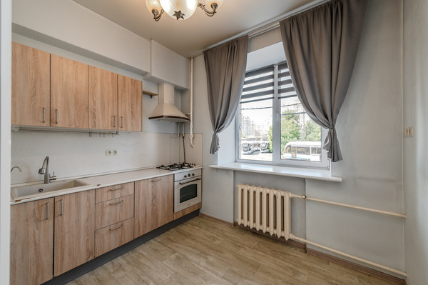 Продам многокомнатную квартиру, Ломоносовский пр-кт, 23, Москва г