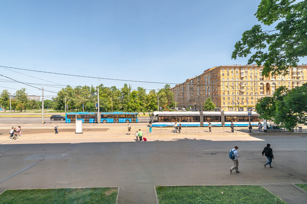 Продам многокомнатную квартиру, Ломоносовский пр-кт, 23, Москва г