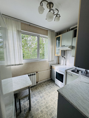Продам трехкомнатную (3-комн.) квартиру, Кустодиева ул, 20к1, Санкт-Петербург г
