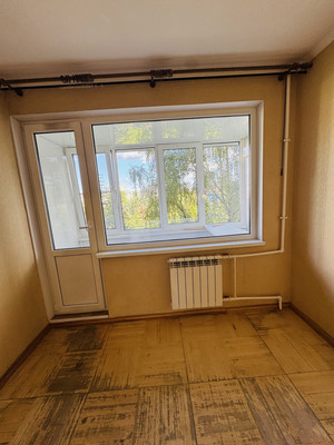 Продам трехкомнатную (3-комн.) квартиру, Кустодиева ул, 20к1, Санкт-Петербург г