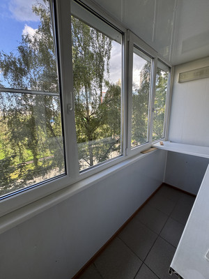 Продам трехкомнатную (3-комн.) квартиру, Кустодиева ул, 20к1, Санкт-Петербург г
