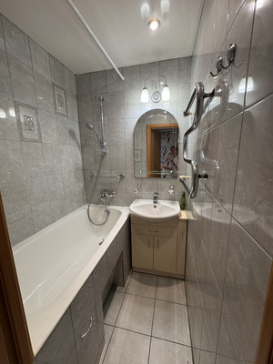 Продам трехкомнатную (3-комн.) квартиру, Кустодиева ул, 20к1, Санкт-Петербург г