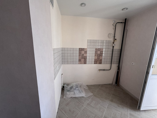 Продам однокомнатную (1-комн.) квартиру, им.О.Н.Строкина ул, 3, Брянск г