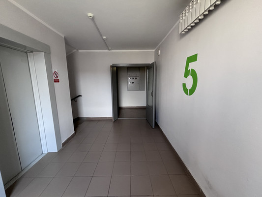 Продам однокомнатную (1-комн.) квартиру, им.О.Н.Строкина ул, 3, Брянск г