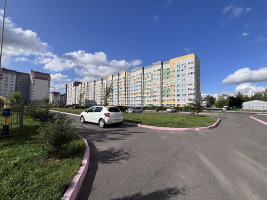 Продам однокомнатную (1-комн.) квартиру, им.О.Н.Строкина ул, 3, Брянск г