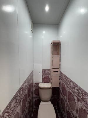 Продам двухкомнатную (2-комн.) квартиру, 12-й мкр, 1, Дятьково г